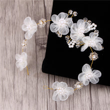 Load image into Gallery viewer, Headdress New Glorious Korean Style MORI Series Flower Garland Wedding Dress White Hair Accessories Studio Marriage Accessories
